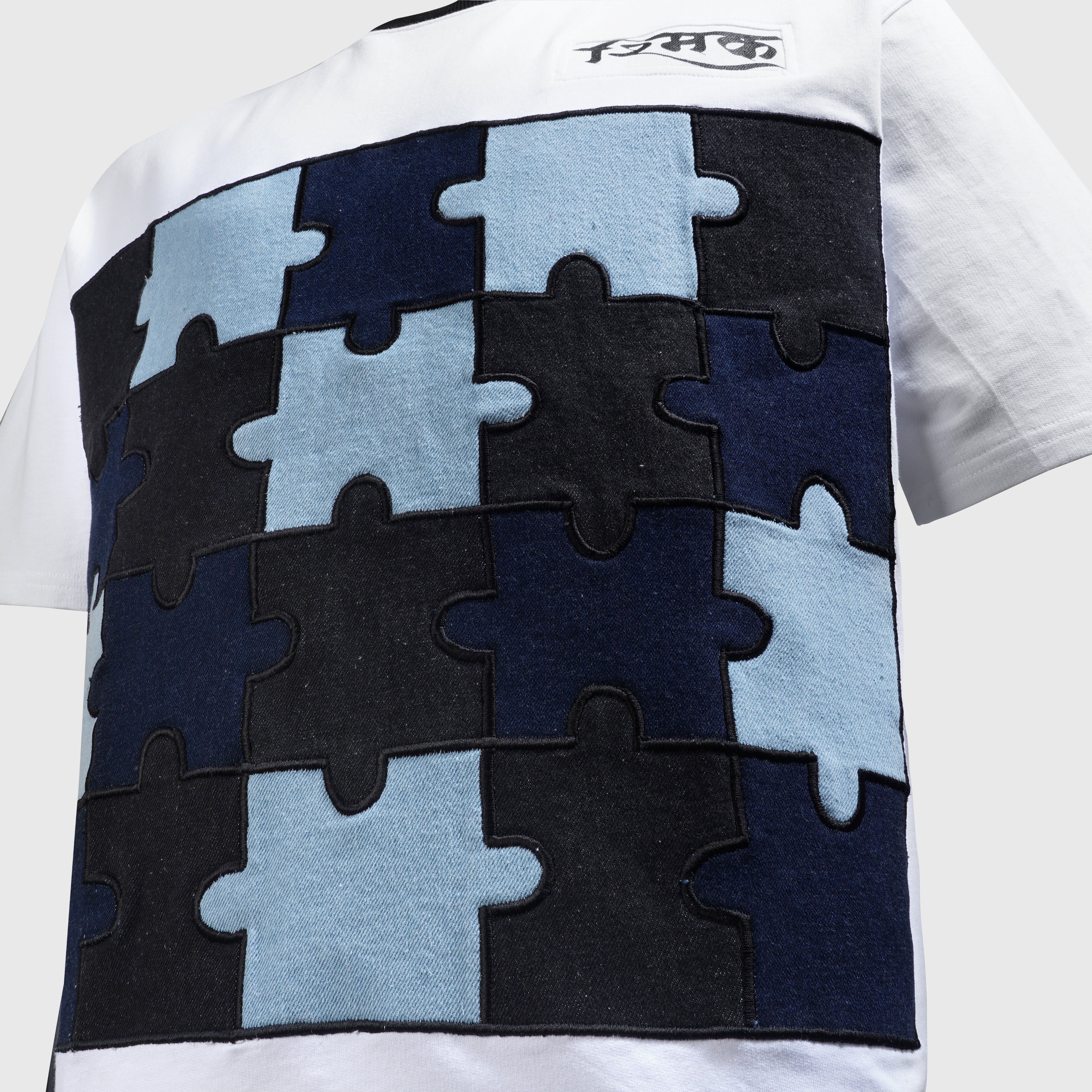 PUZZLE TEE